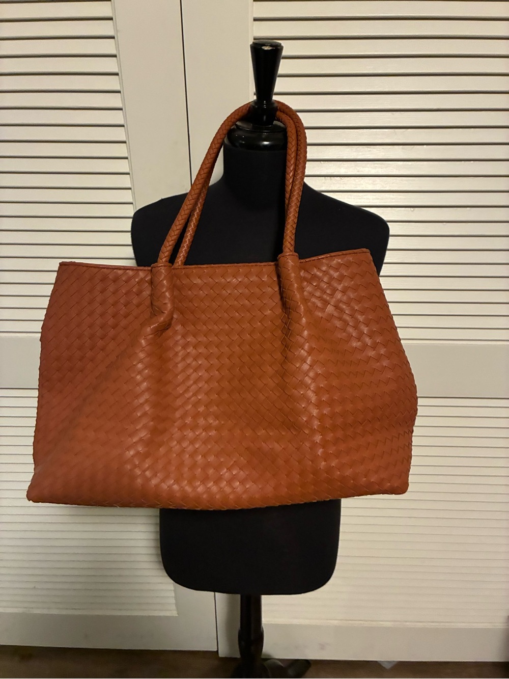 Woven Leather Tote Bag in Cognac Brown - Everyday Carryall